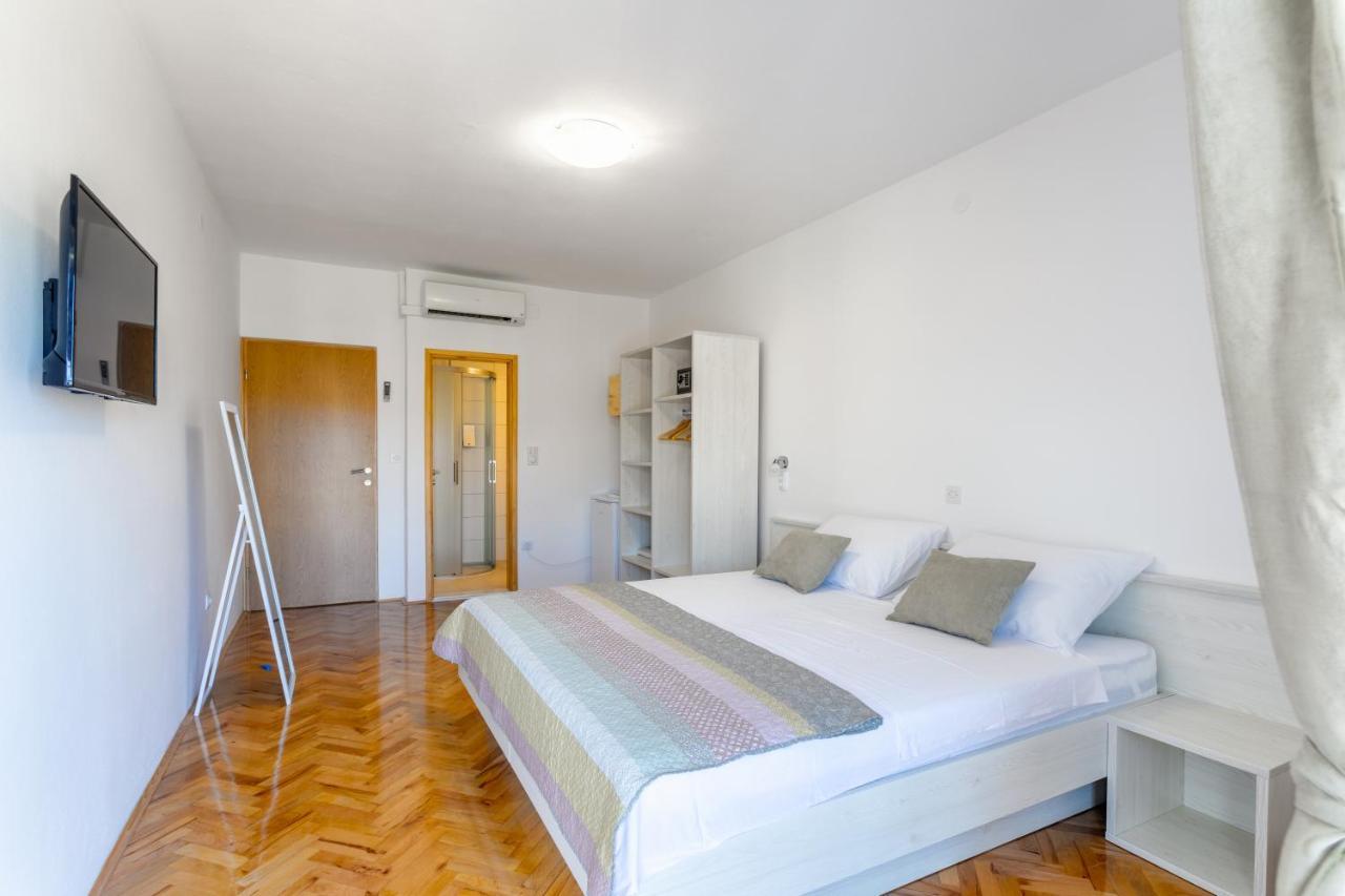 Apartments Luksa - Zf Hvar Хвар Экстерьер фото