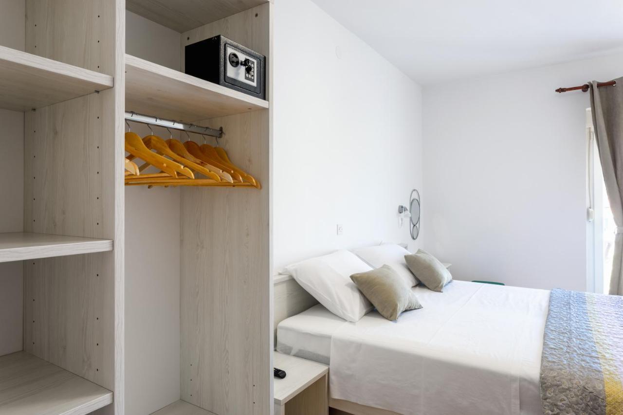 Apartments Luksa - Zf Hvar Хвар Экстерьер фото