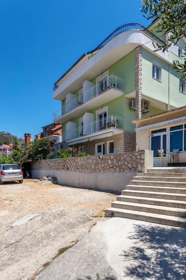 Apartments Luksa - Zf Hvar Хвар Экстерьер фото