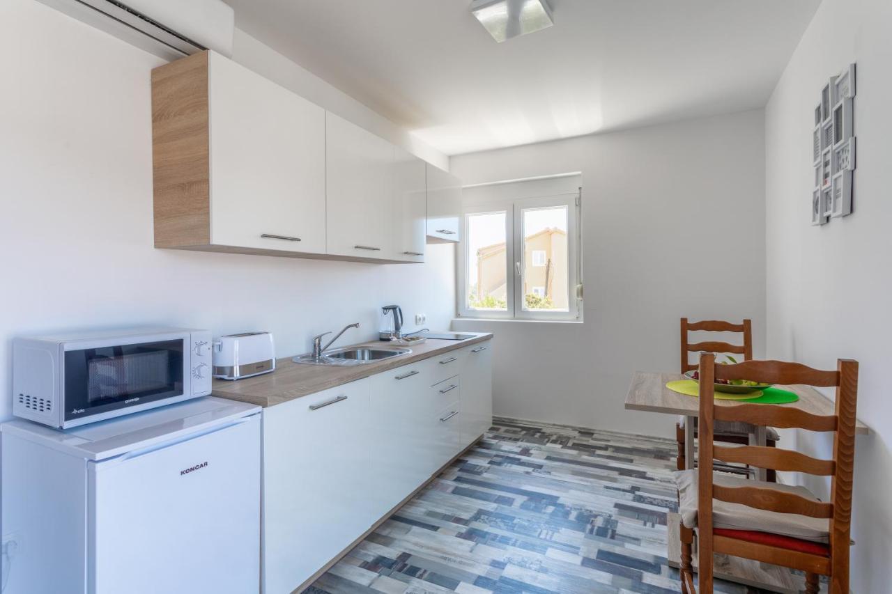 Apartments Luksa - Zf Hvar Хвар Экстерьер фото