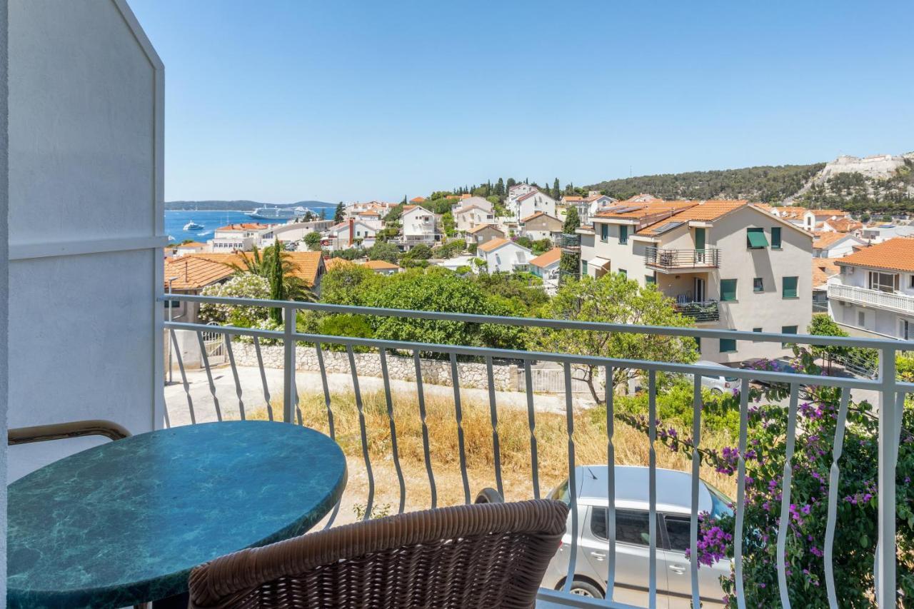 Apartments Luksa - Zf Hvar Хвар Экстерьер фото